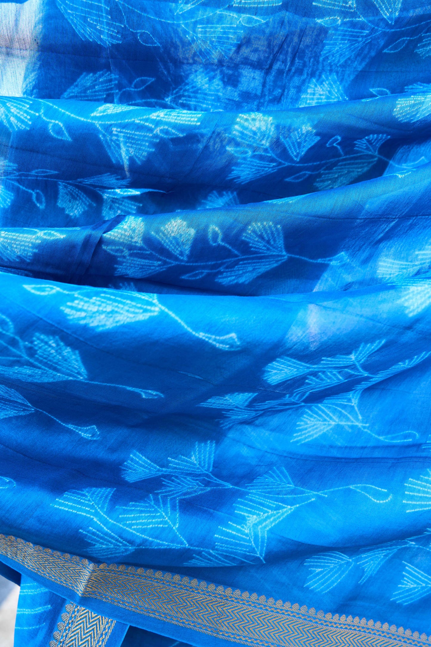 Blue Nui Shibori Maheshwari Silk Handcrafted Set – handcrafted silk; cotton suits – Handcrafted in India