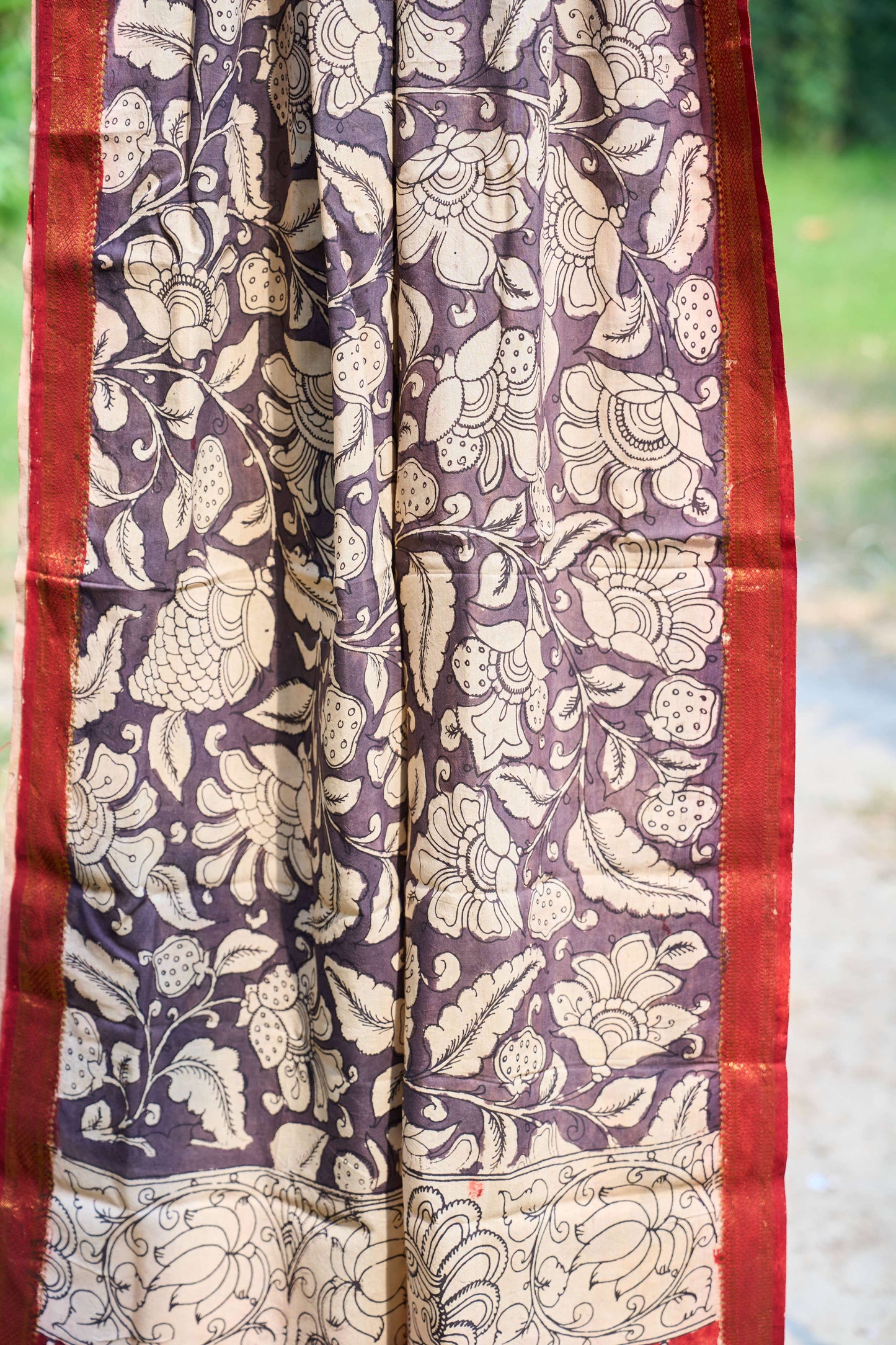 Maroon-black Maheshwari Silk Dupatta with Kalamkari Work – Twilight Whispers – handcrafted silk – Handcrafted in India