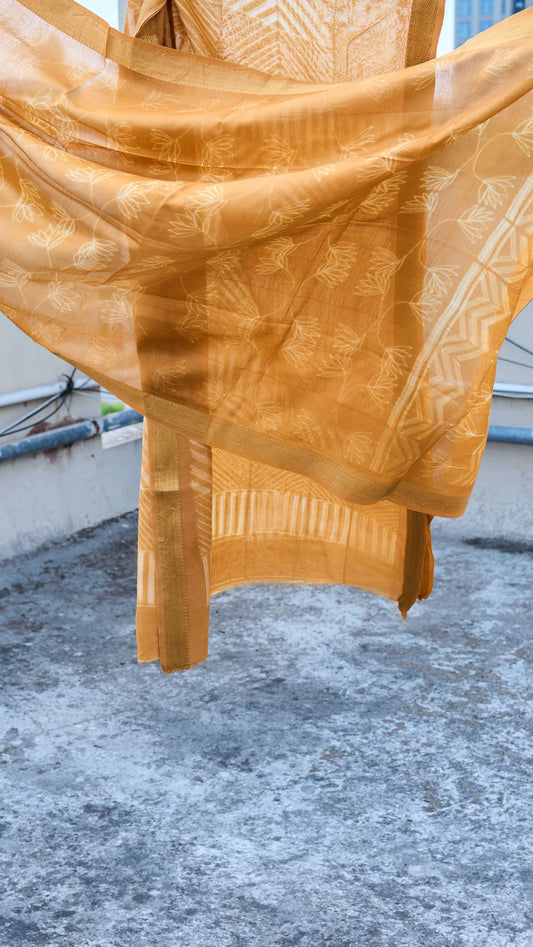 Mustard Yellow Nui Shibori Handcrafted Maheshwari Silk Set – handcrafted silk; cotton suits – Handcrafted in India