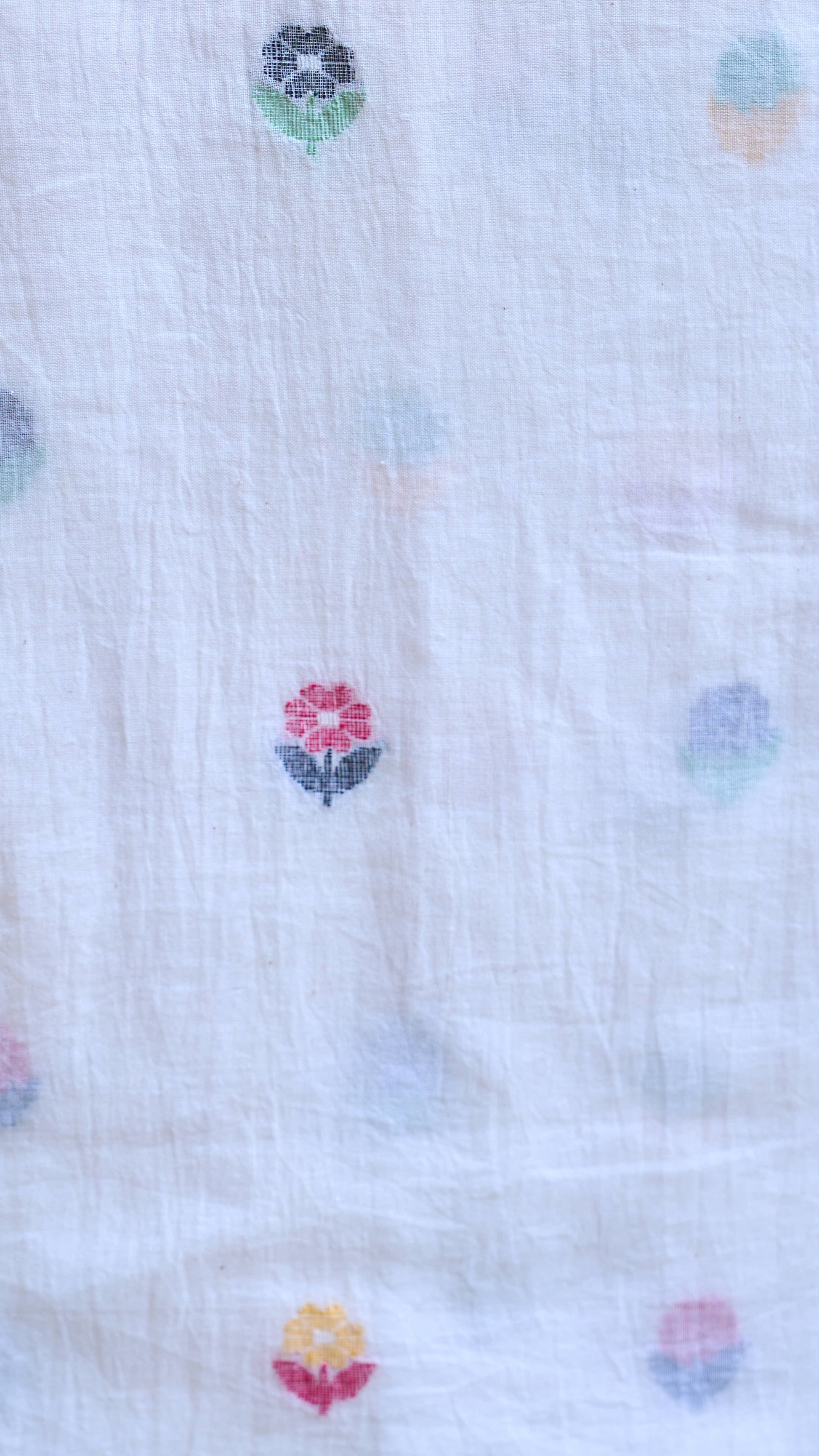 White Multicolor Floral Jamdani Handwoven Cotton Fabric – Sold Per Meter – handcrafted cotton – Handcrafted in India