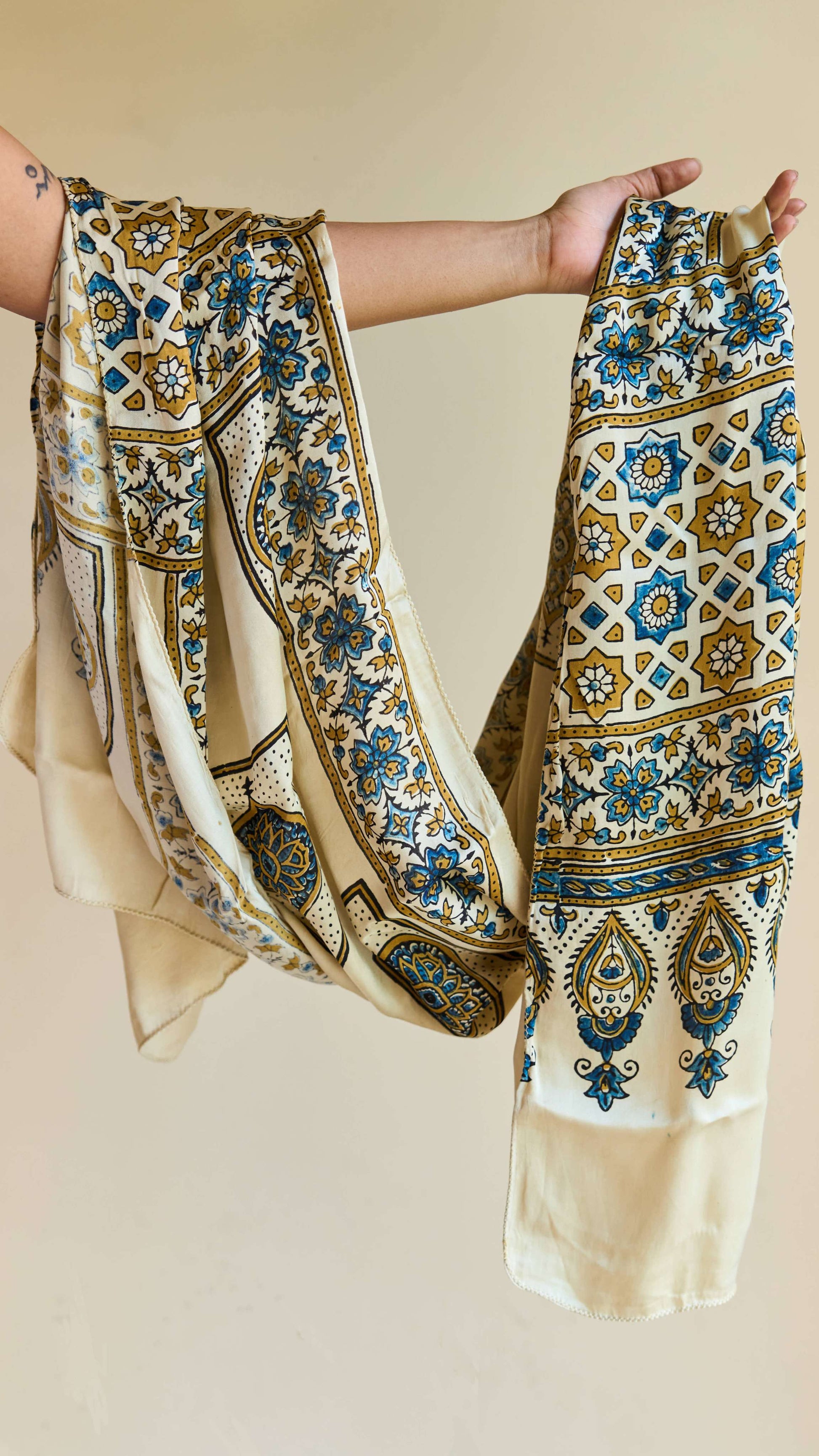 Ziya – Ivory Modal Silk Ajrakh Stole with Blue Floral Patterns – handcrafted modal; silk – Handcrafted in India