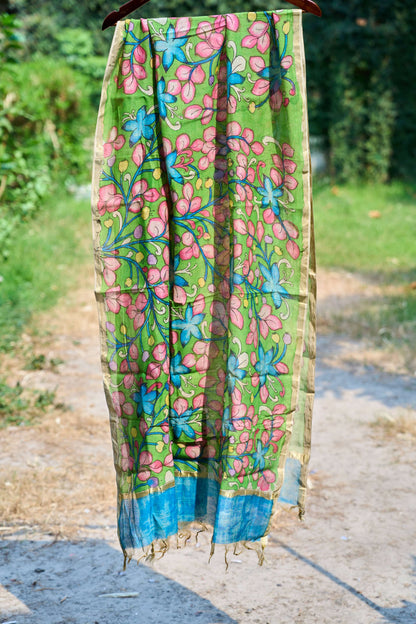 floral; multicolor; green silk Green Chanderi Silk Dupatta with Kalamkari Detailing - Green Harmony by Label A
