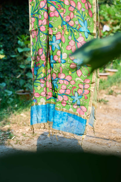floral; multicolor; green silk Green Chanderi Silk Dupatta with Kalamkari Detailing - Green Harmony by Label A